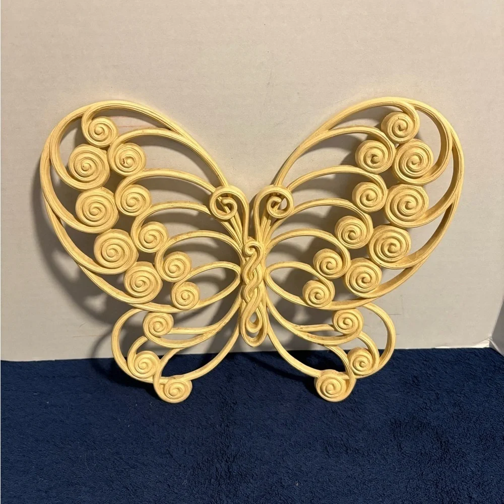 Vtg 1976 70’s Burwood Cream White Butterfly Wall Decor Art MCM Plastic Filigree